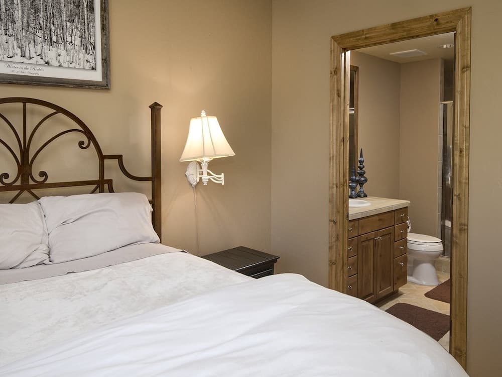 Beaver Creek Landing #206 - Image 8