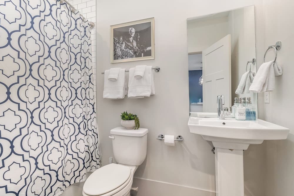 Beech Cove - Image 19