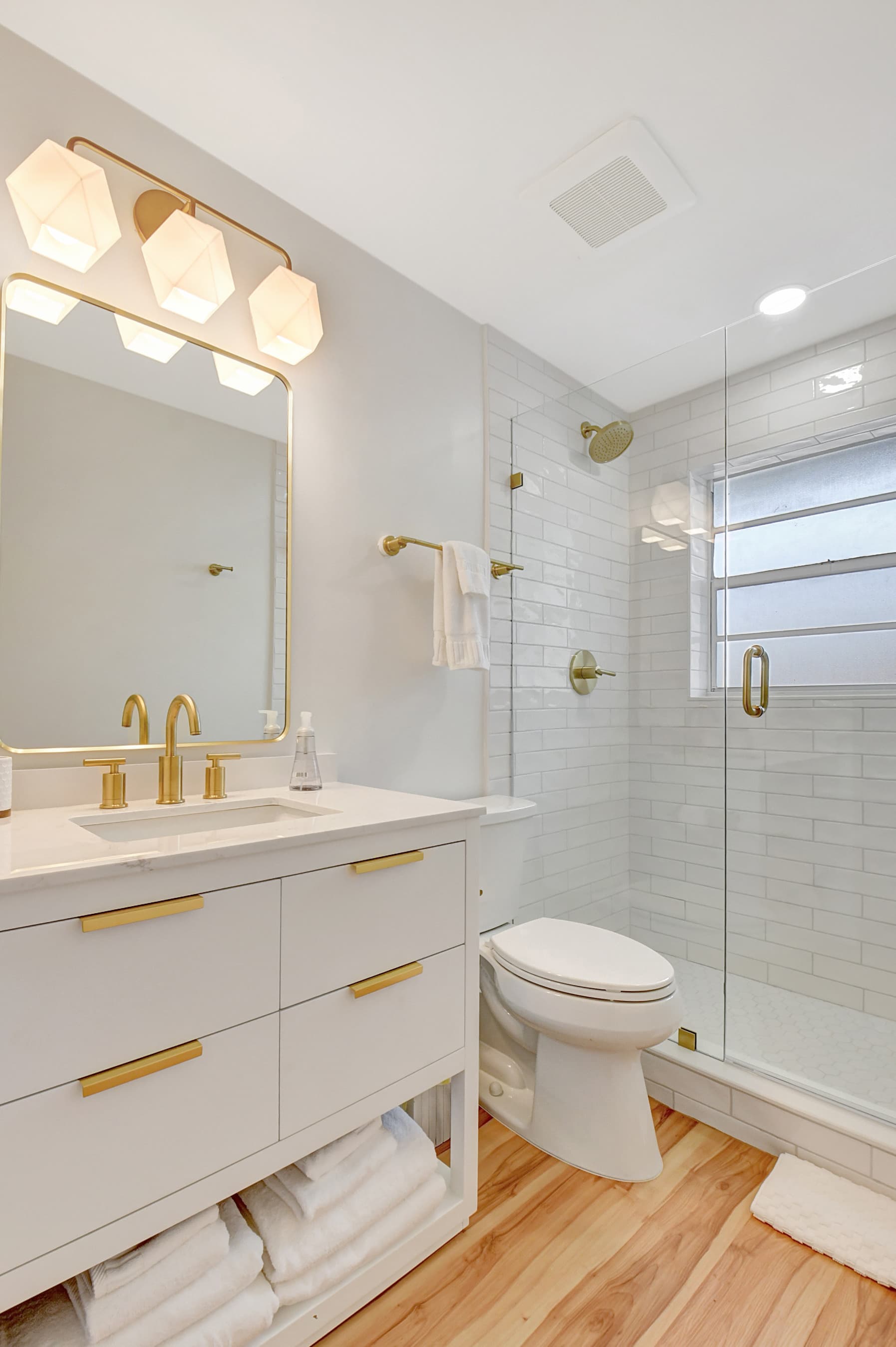 Begonia Cottage - Image 29