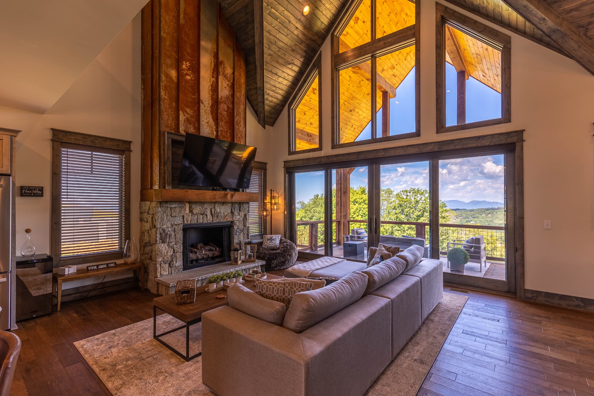 Bella Eagle Home - Image 4