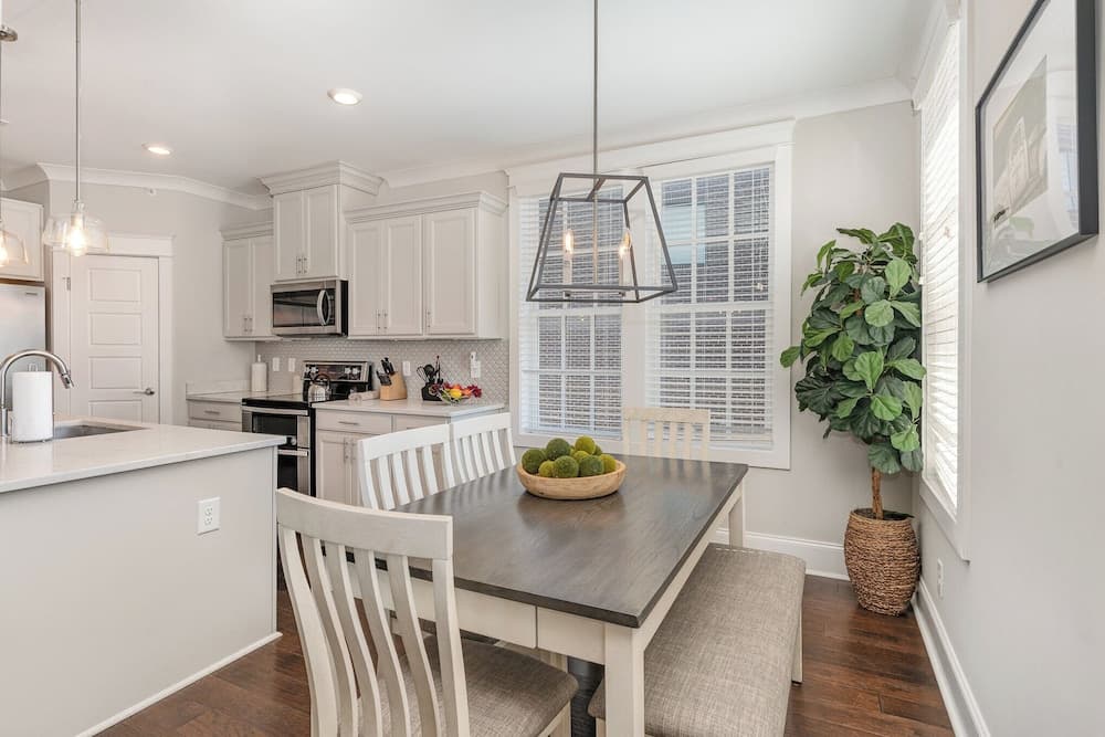 Belwood Manor - Image 12