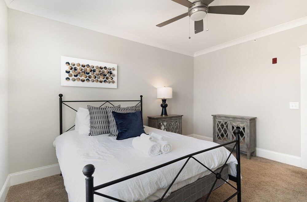 Belwood Manor - Image 19