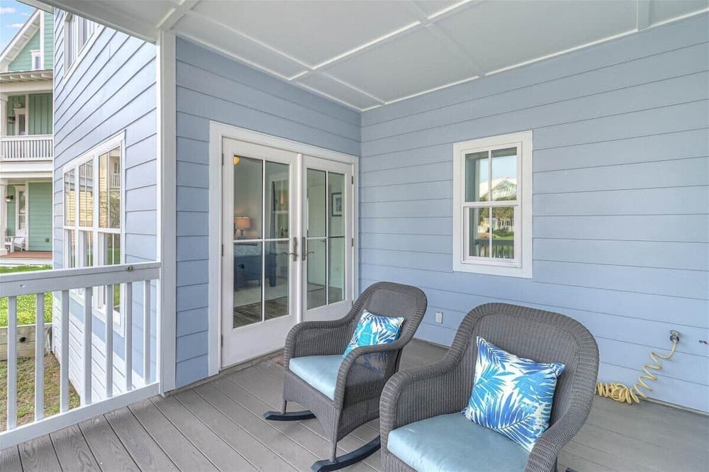 Beyond Paradise #119 - Image 39