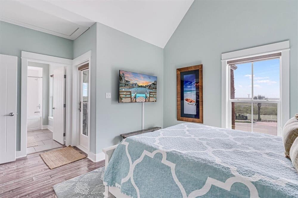 Beyond Paradise #119 - Image 34