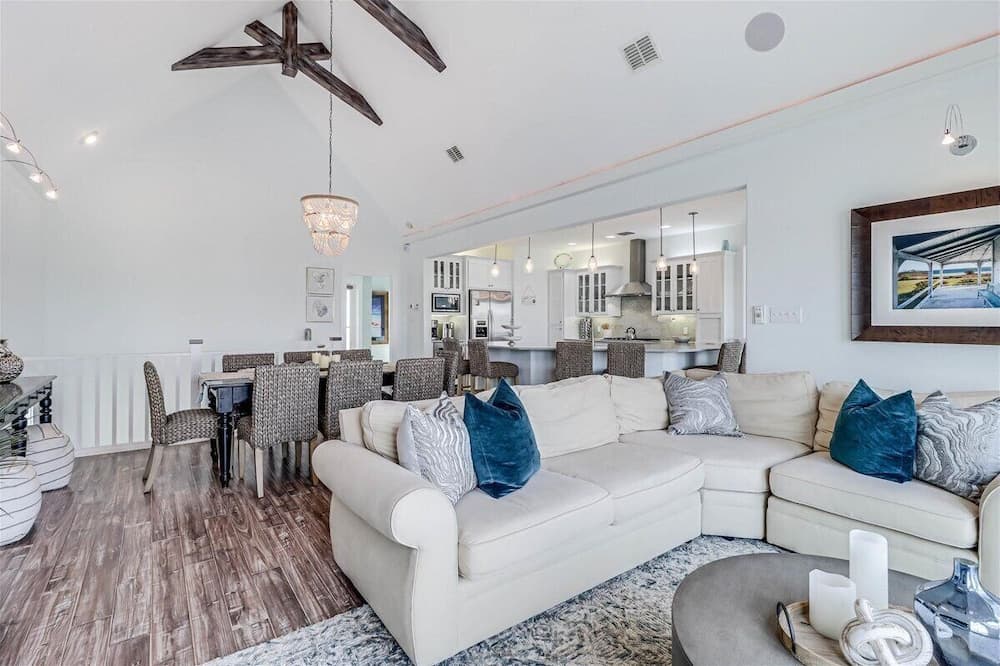 Beyond Paradise #119 - Image 2