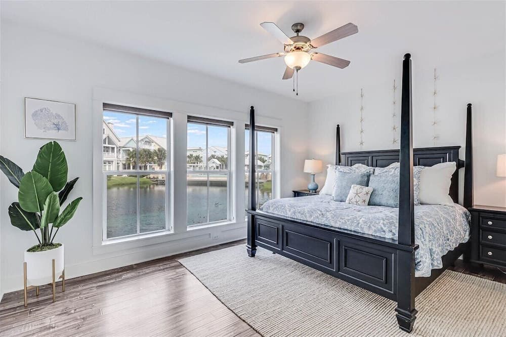 Beyond Paradise #119 - Image 4