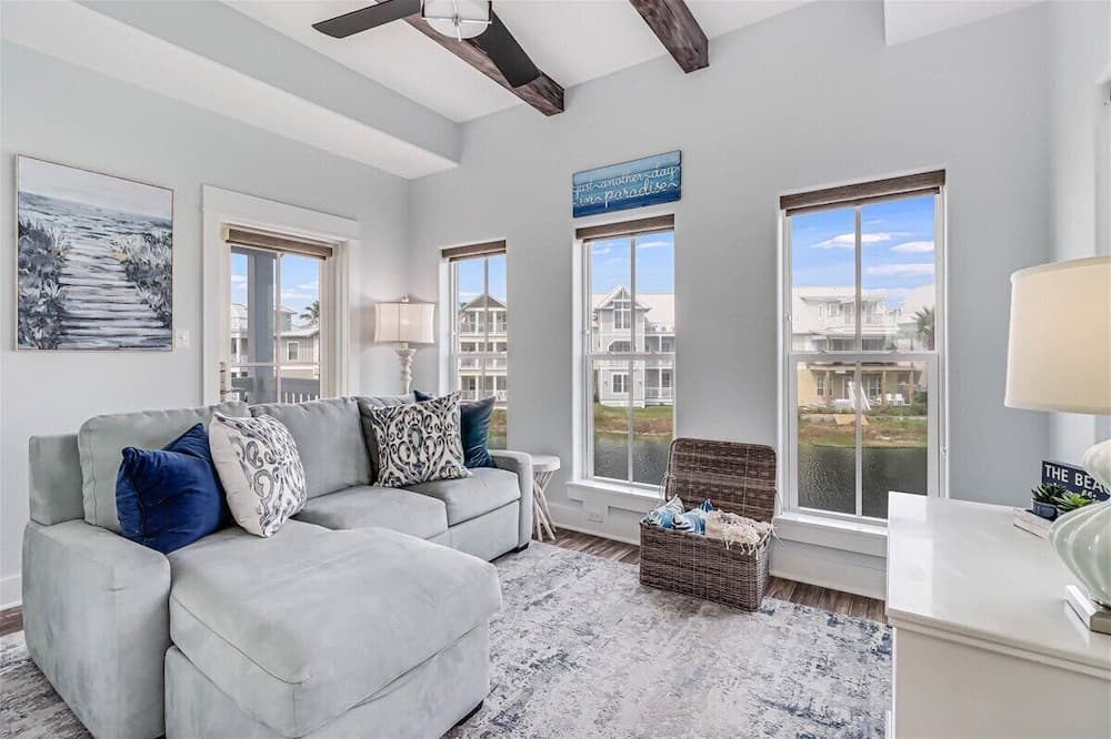 Beyond Paradise #119 - Image 3