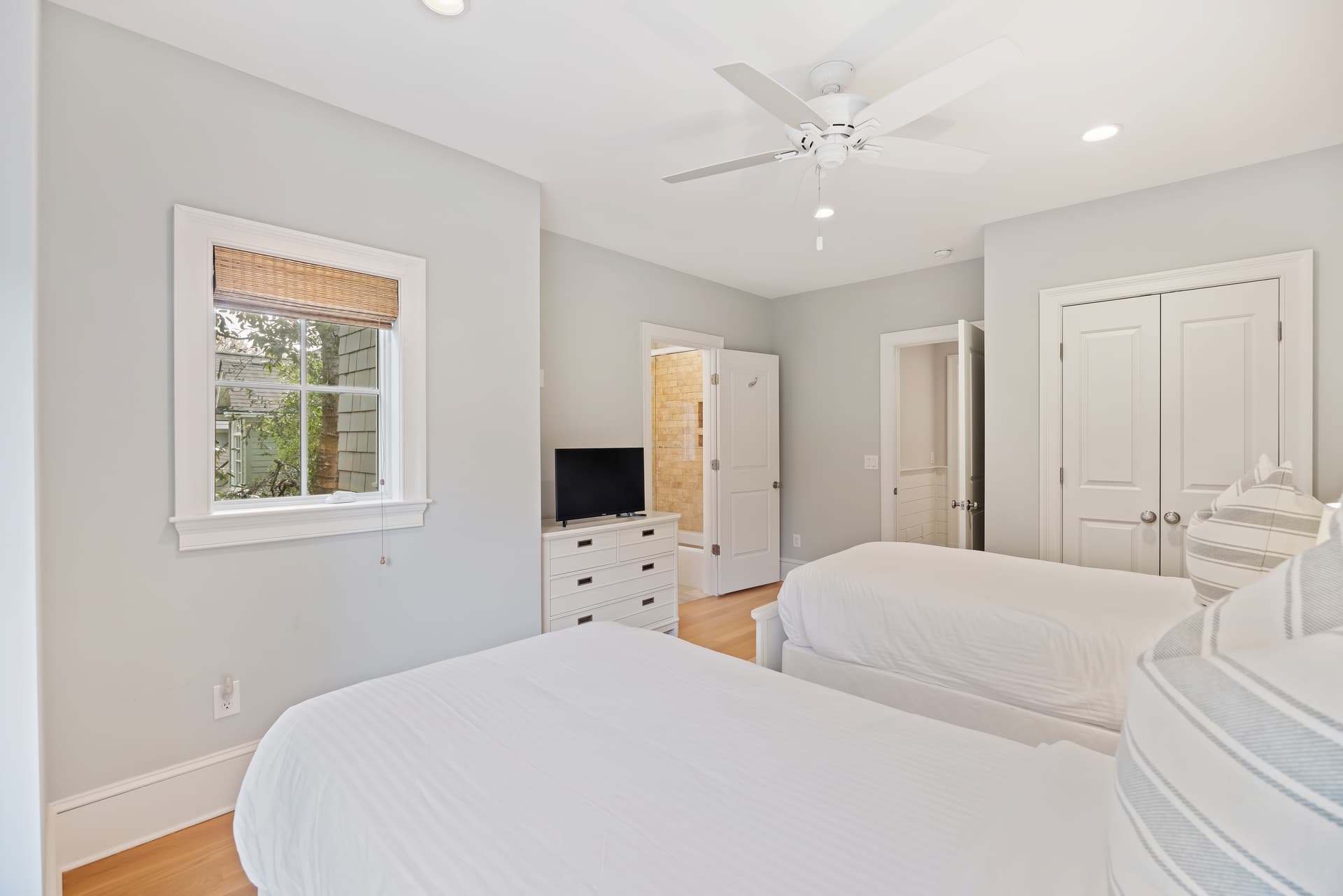 Bufflehead Villa - Image 28