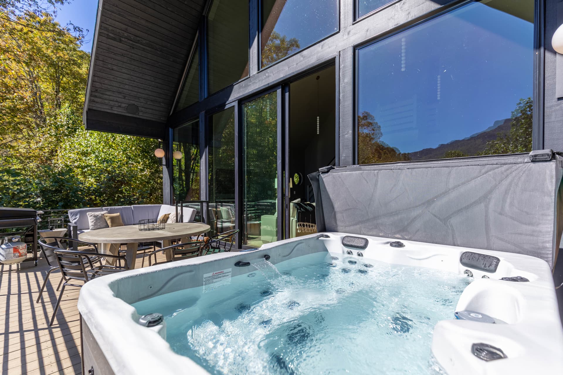 Big Bear Escape - Image 25