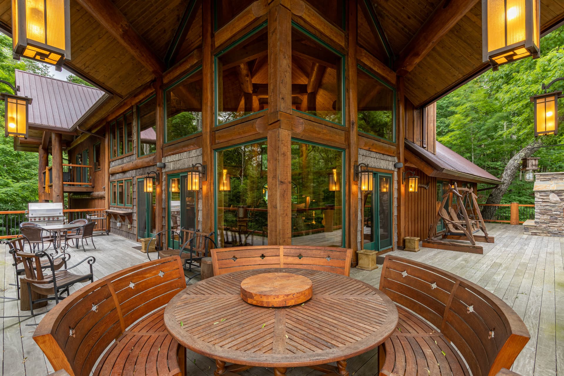 Big Bear Lodge - Image 3