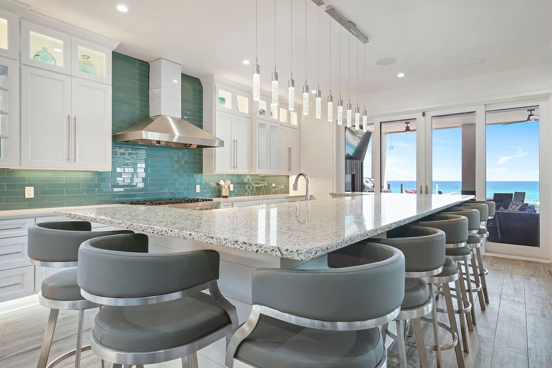 Big House by the Sea - Image 5