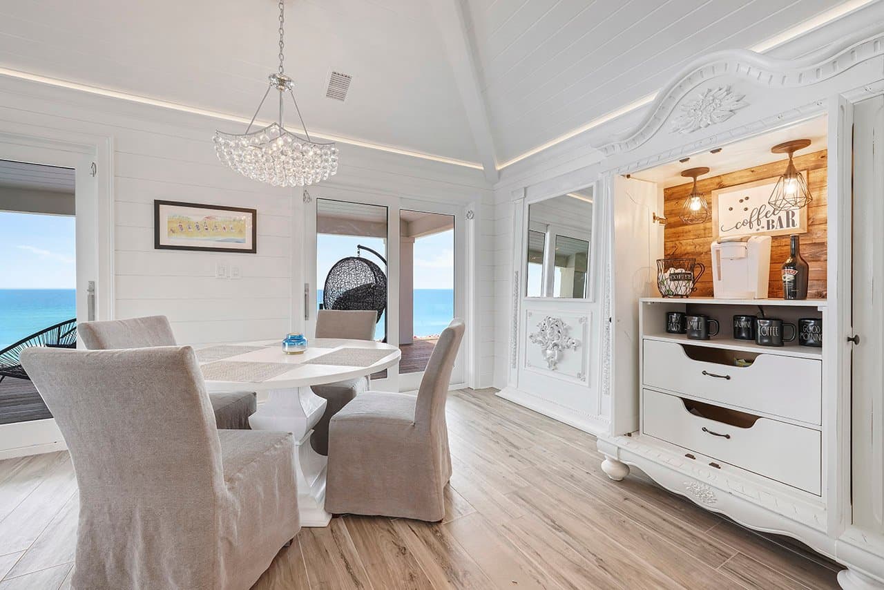 Big House by the Sea - Image 4