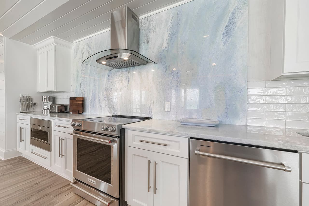 Big House by the Sea - Image 7