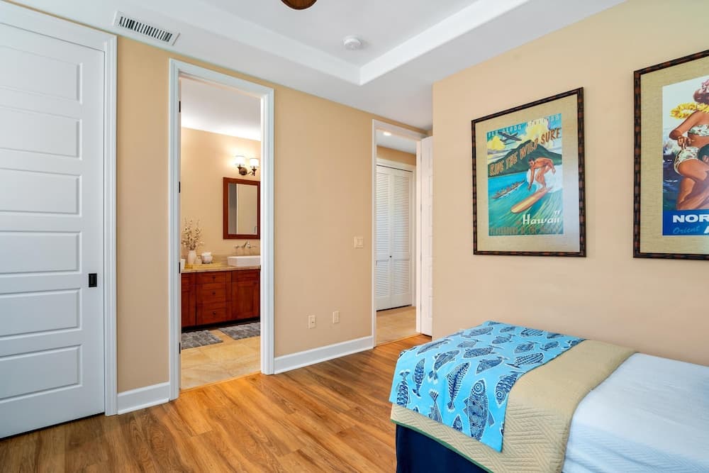 Holua Kai #100 - Image 17