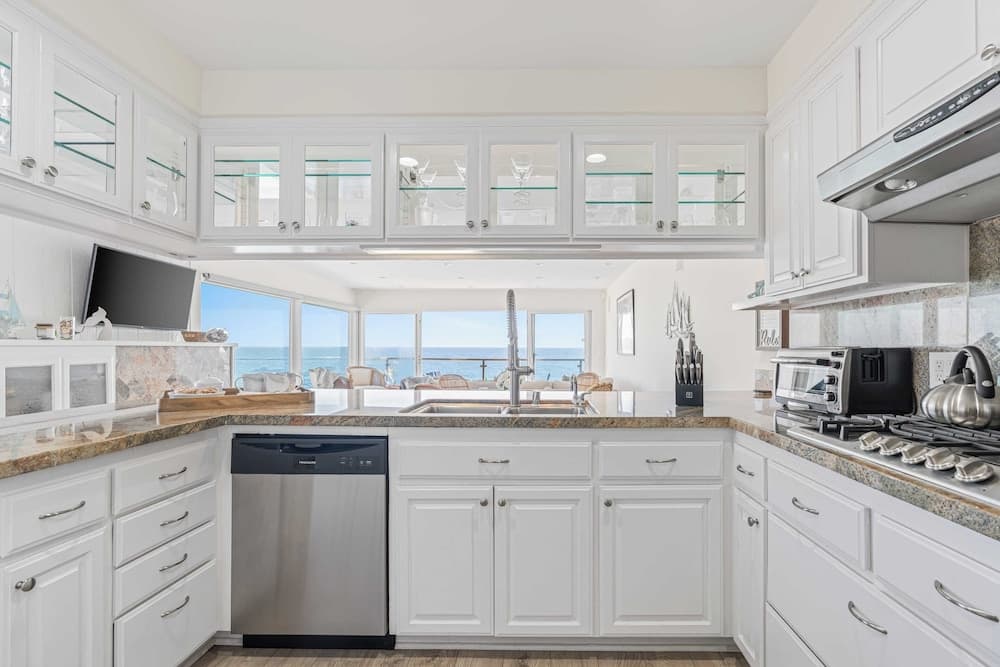 Big Rock Beach Retreat - Image 15