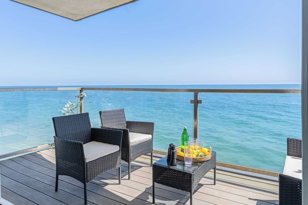 Big Rock Beach Retreat - Image 26