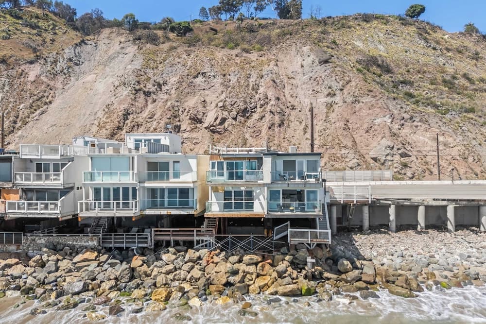 Big Rock Beach Retreat - Image 33