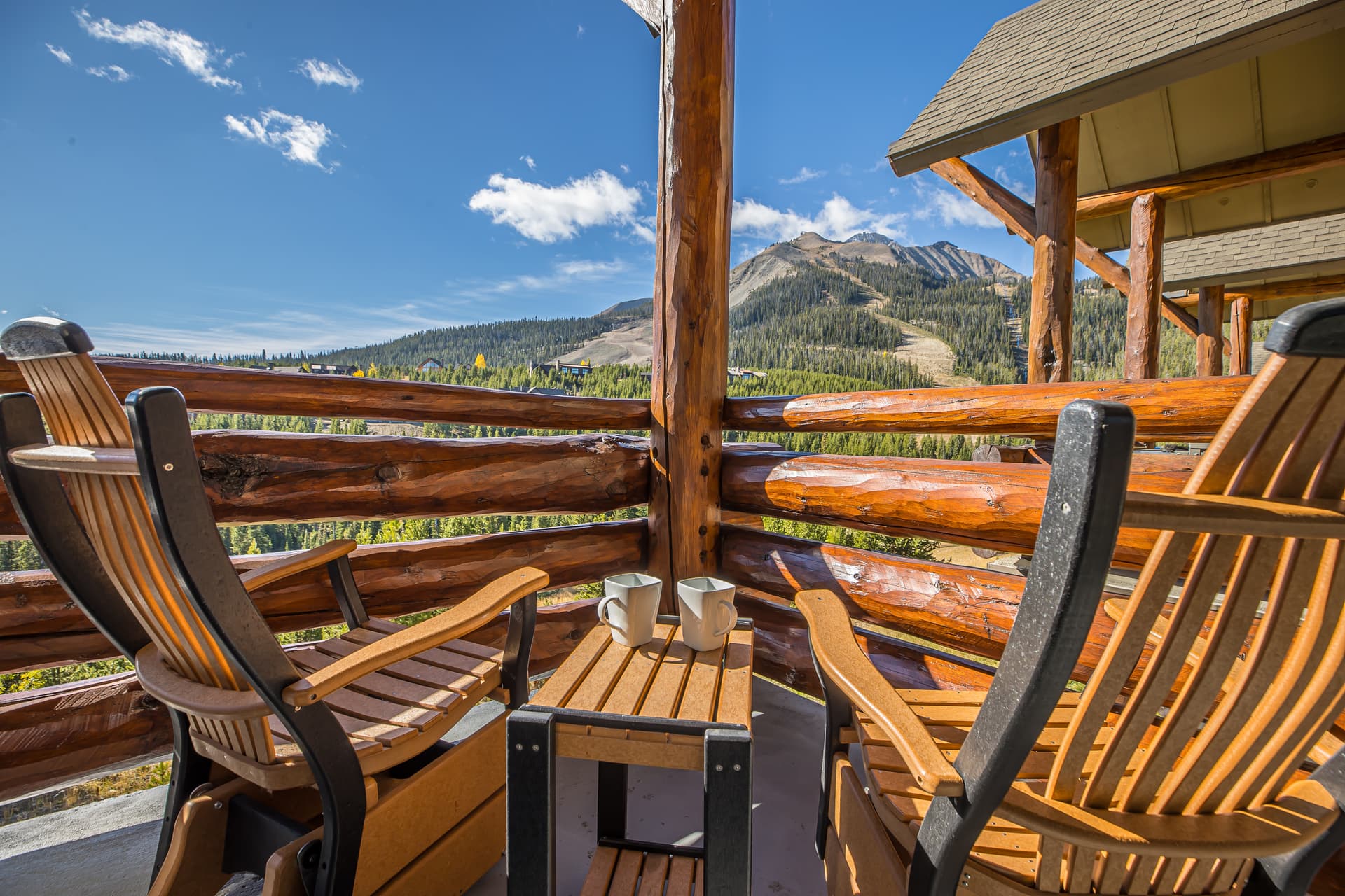 Lazy Bear Retreat - Image 2