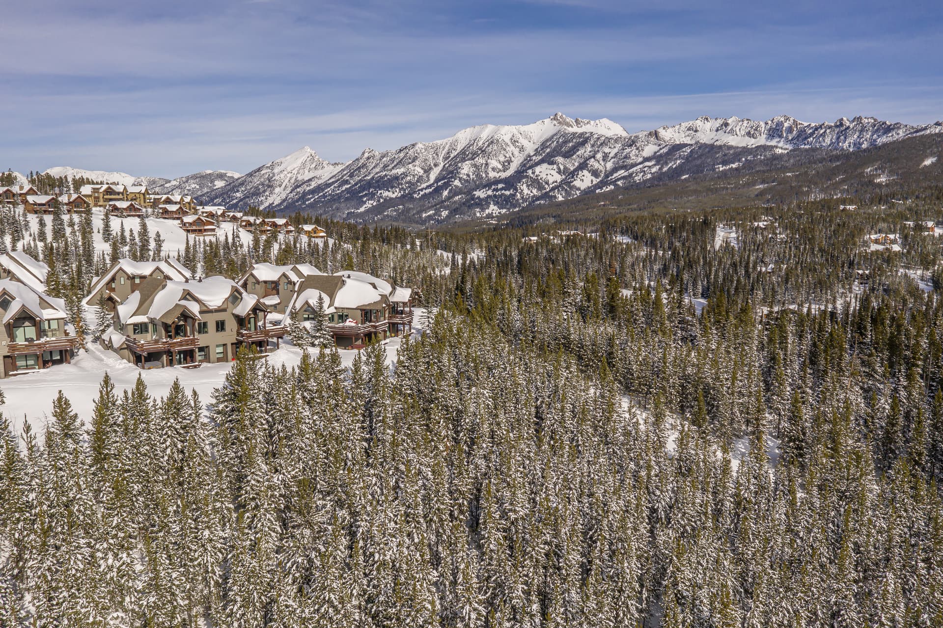 Mountain Modern Chalet - Image 57