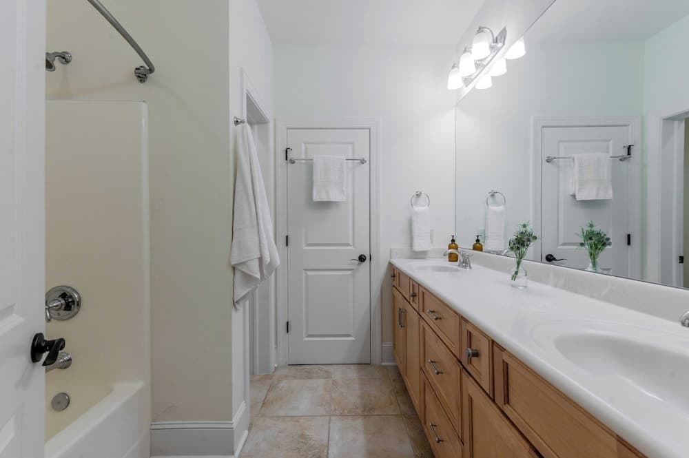 Birdie Retreat - Image 25