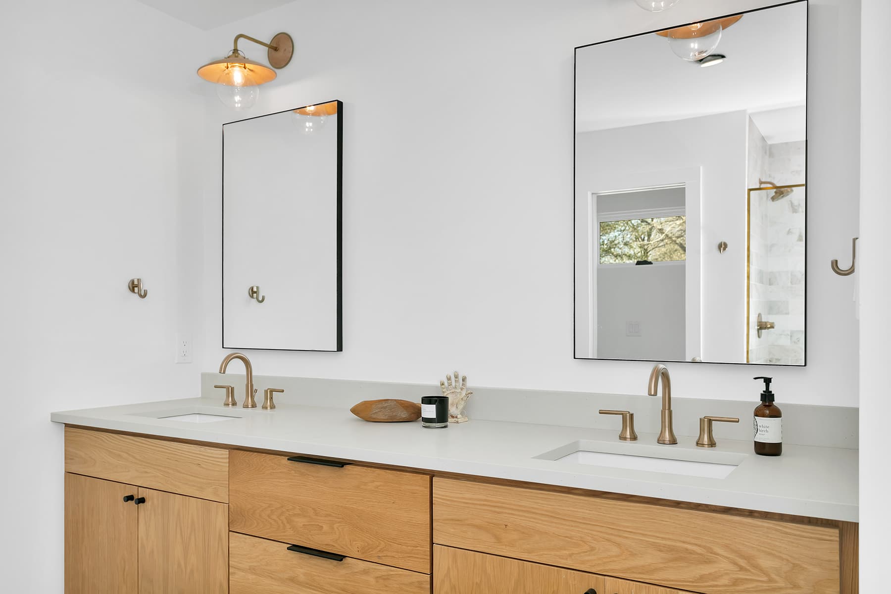 Biscuit House - Image 17