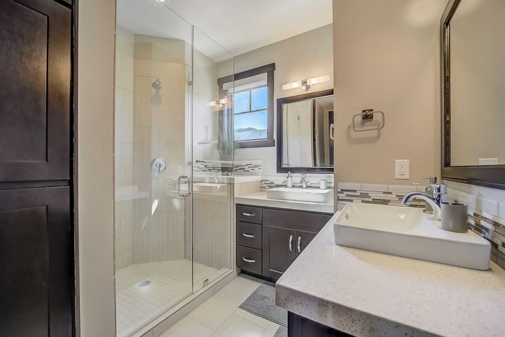 Blackstone at the Canyons - Image 14