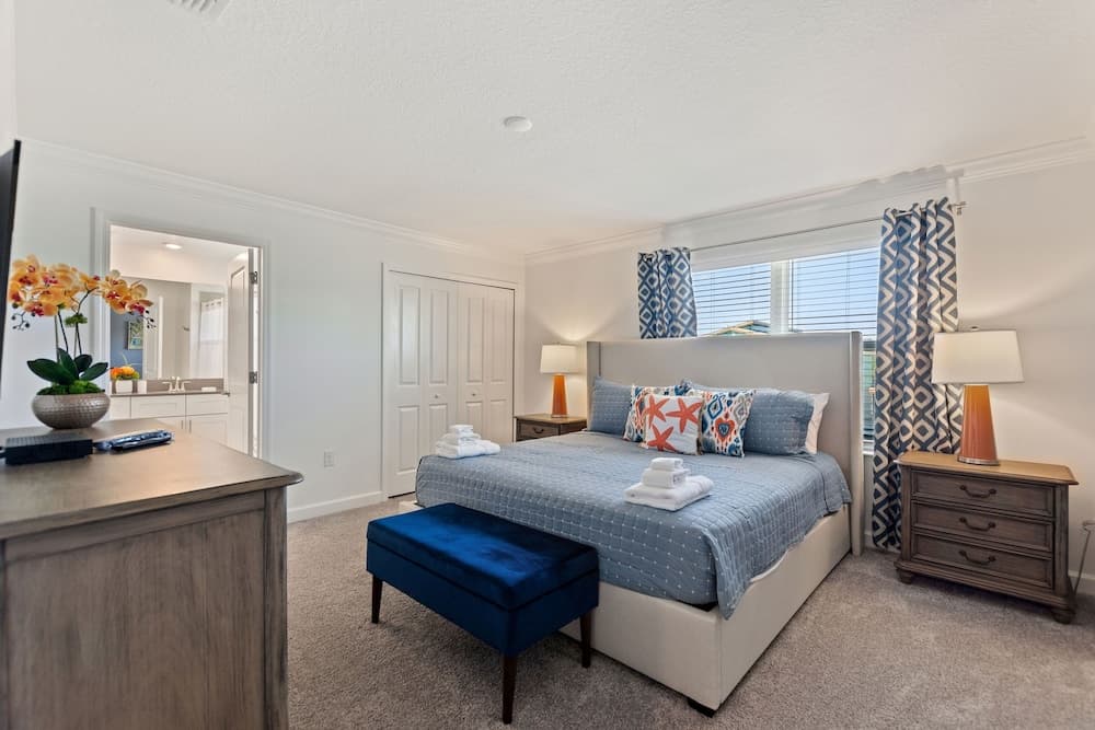 Blue Beach - Image 11