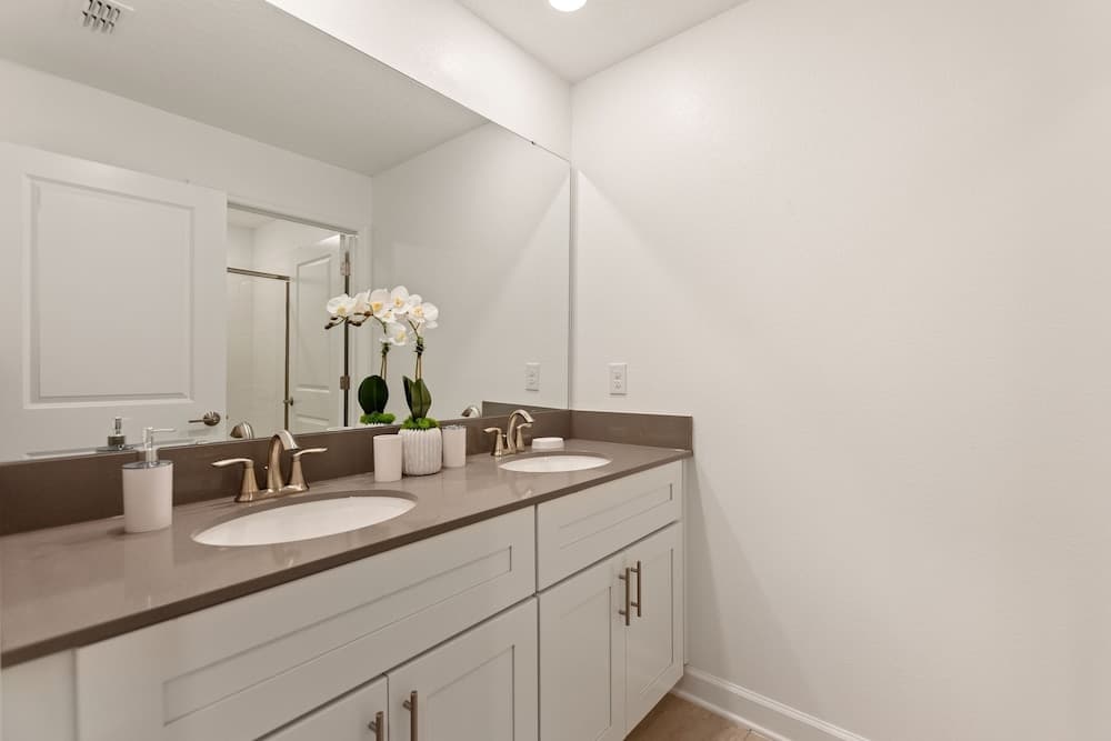 Blue Beach - Image 17