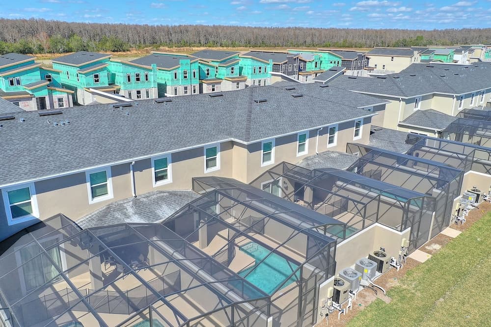 Blue Beach - Image 24