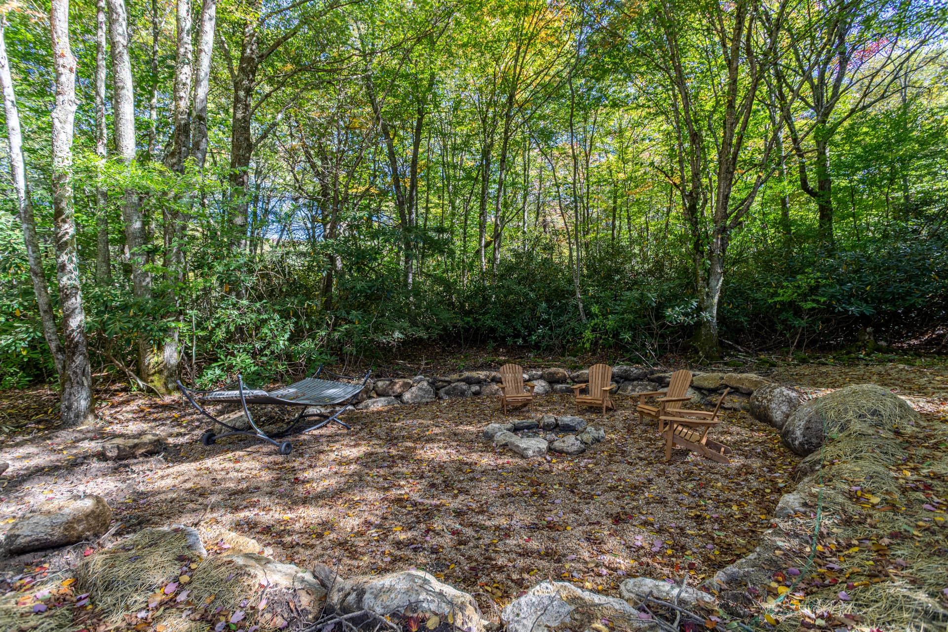Blue Creek Cabin Home - Image 19