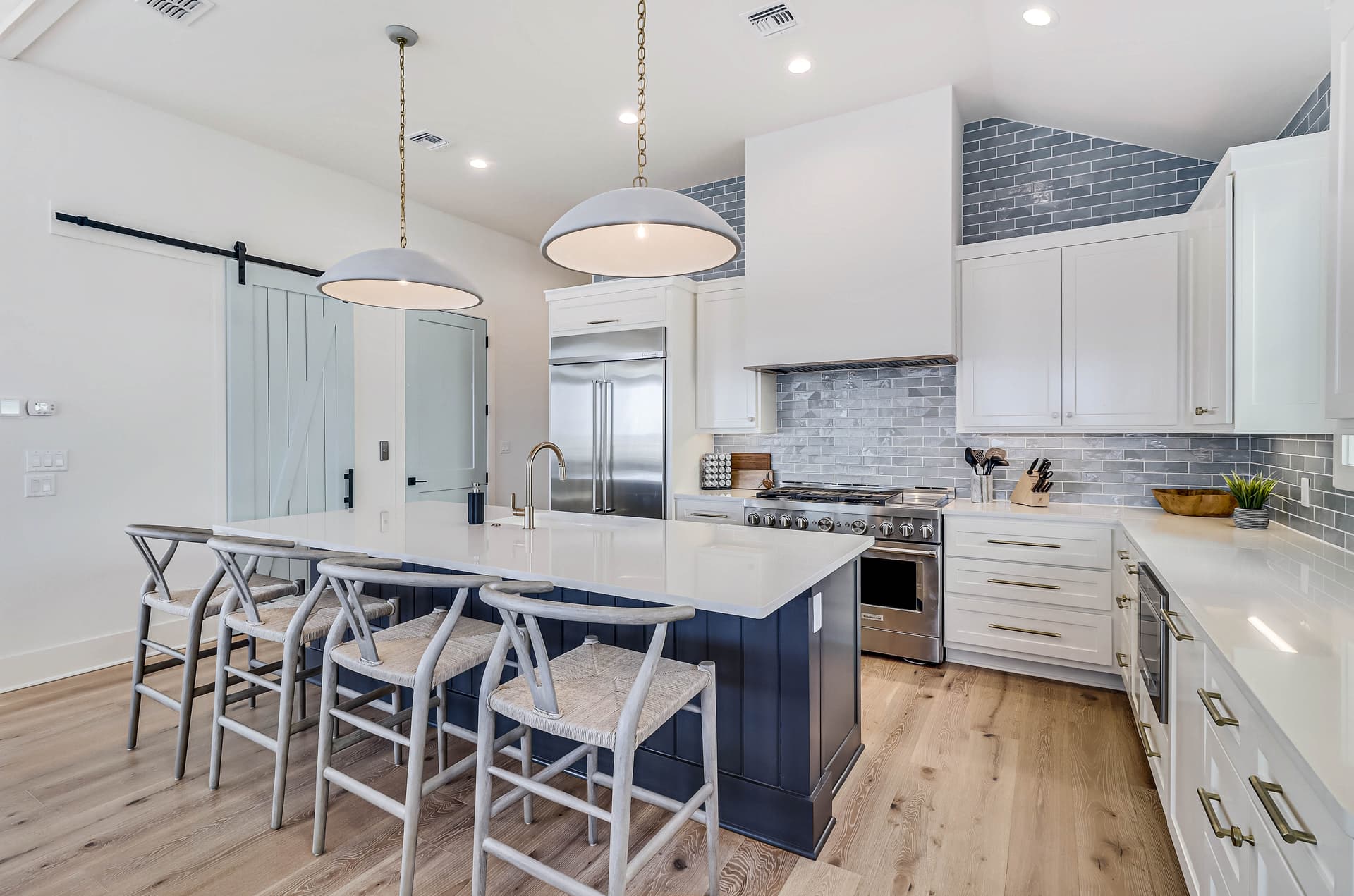 Blue Havana - Image 5