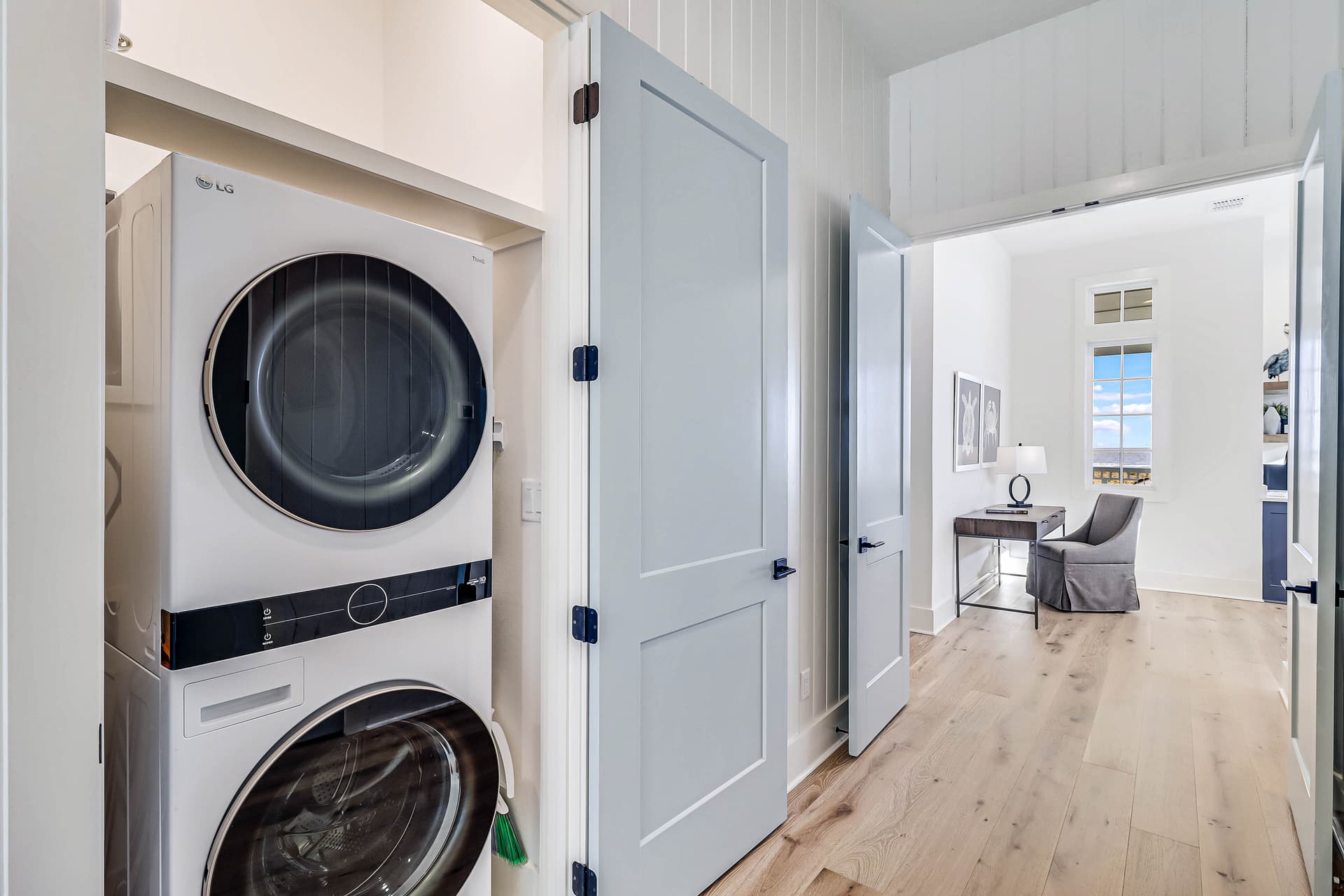 Blue Havana - Image 55