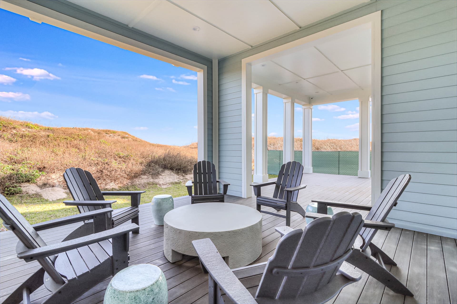 Blue Havana - Image 67