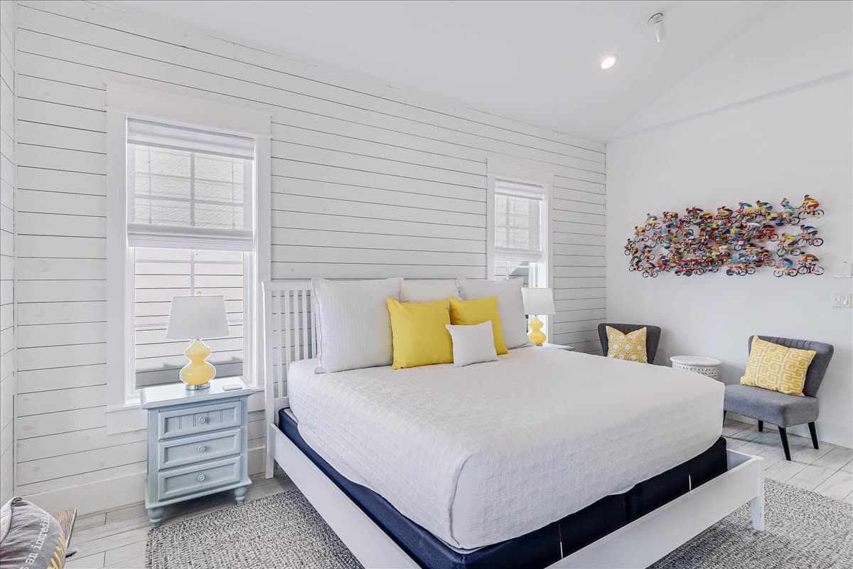 Blue Magnolia - Image 19