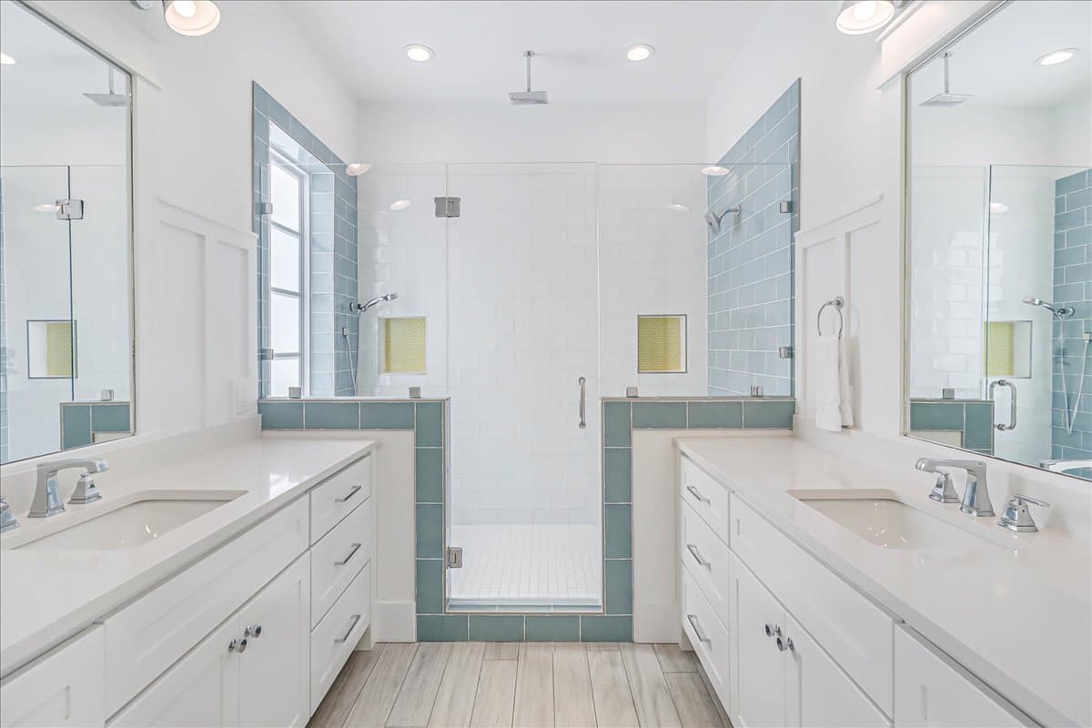 Blue Magnolia - Image 30