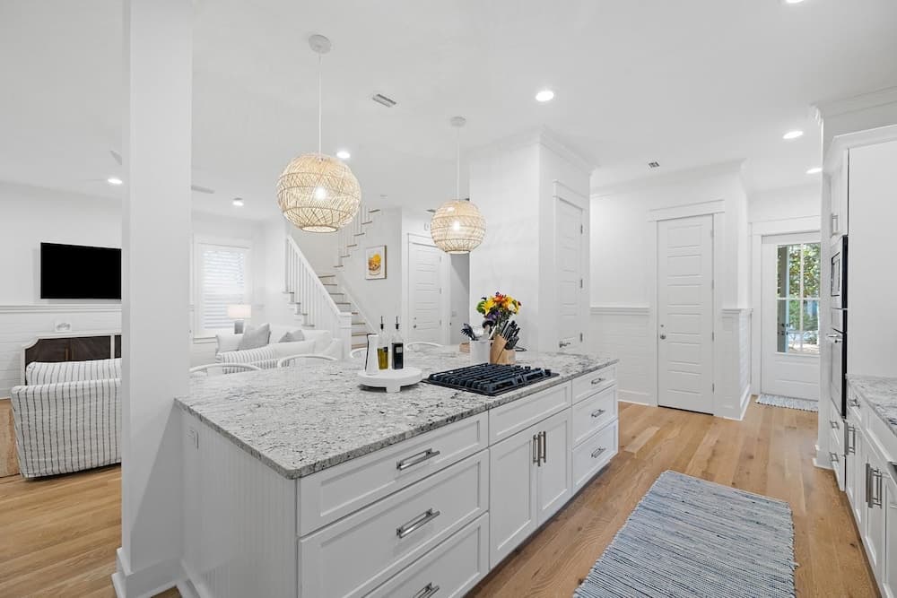 Blue Moon - Image 11