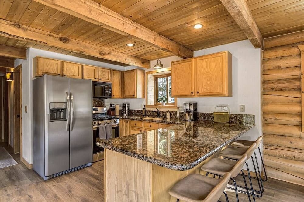 Blue River Hideaway - Image 5