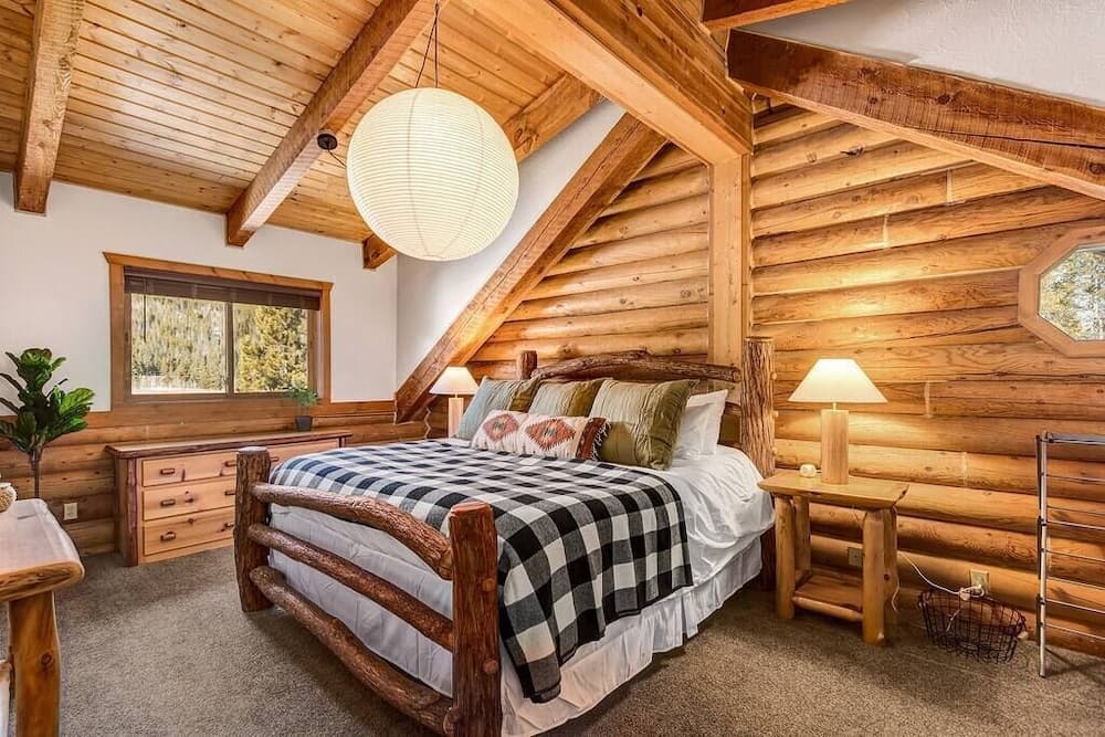 Blue River Hideaway - Image 10