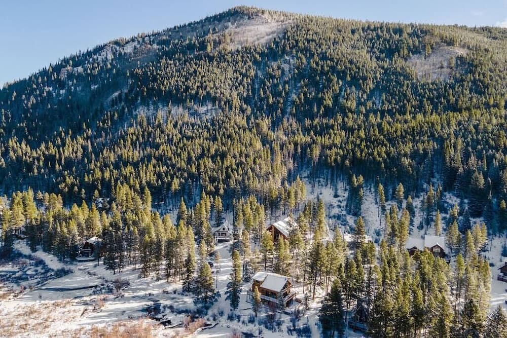 Blue River Hideaway - Image 24