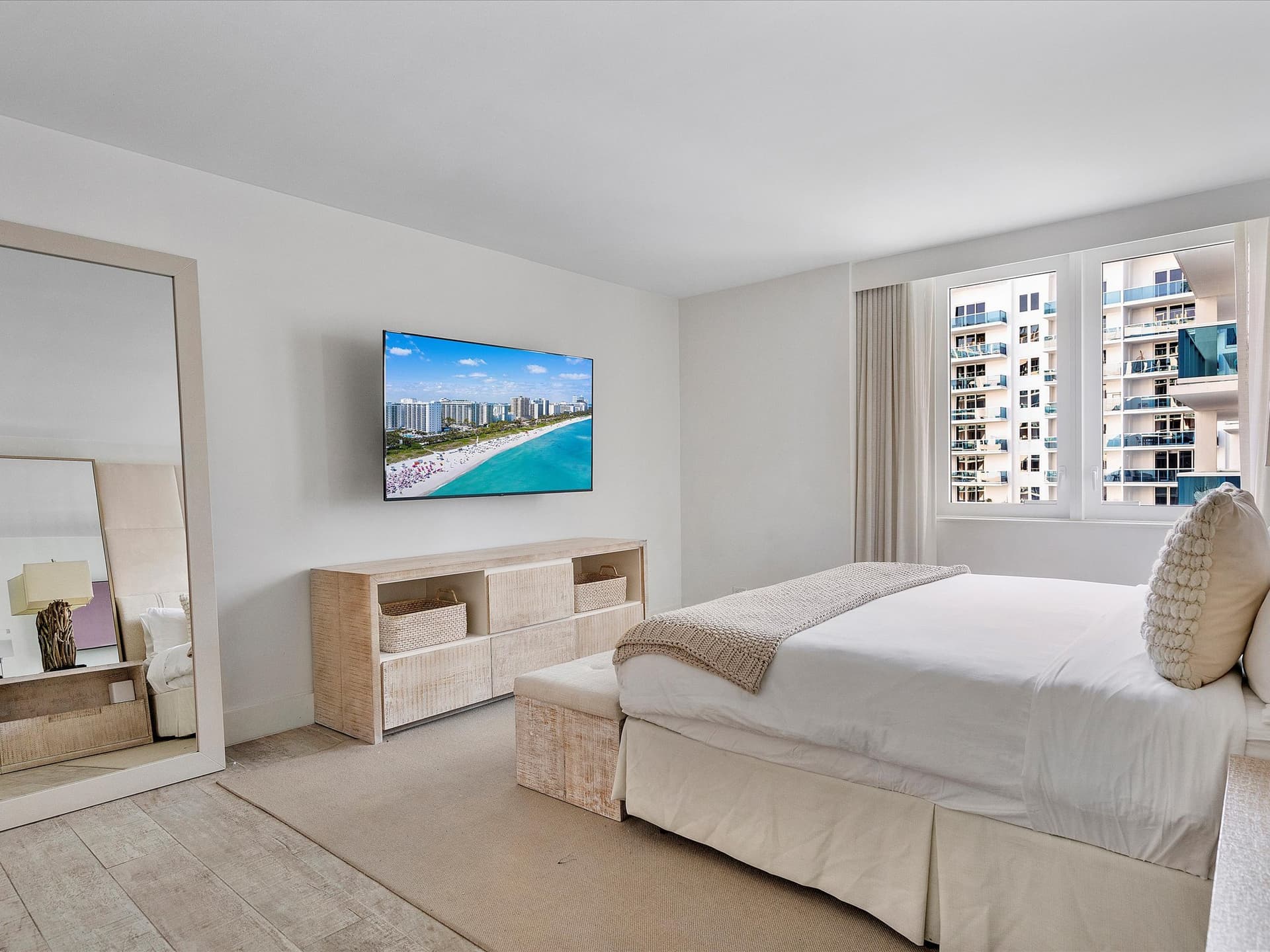 Blue Skies Corner - Image 14