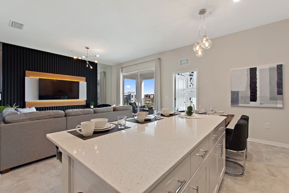 Blue Toucan #402 - Image 9