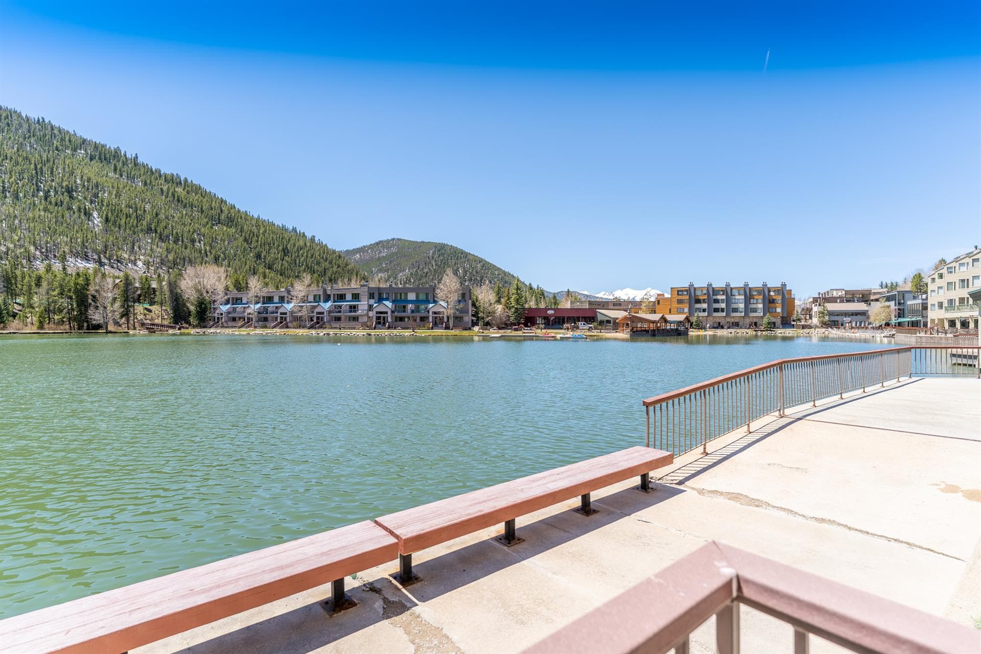 Lakeside Leisure - Image 9