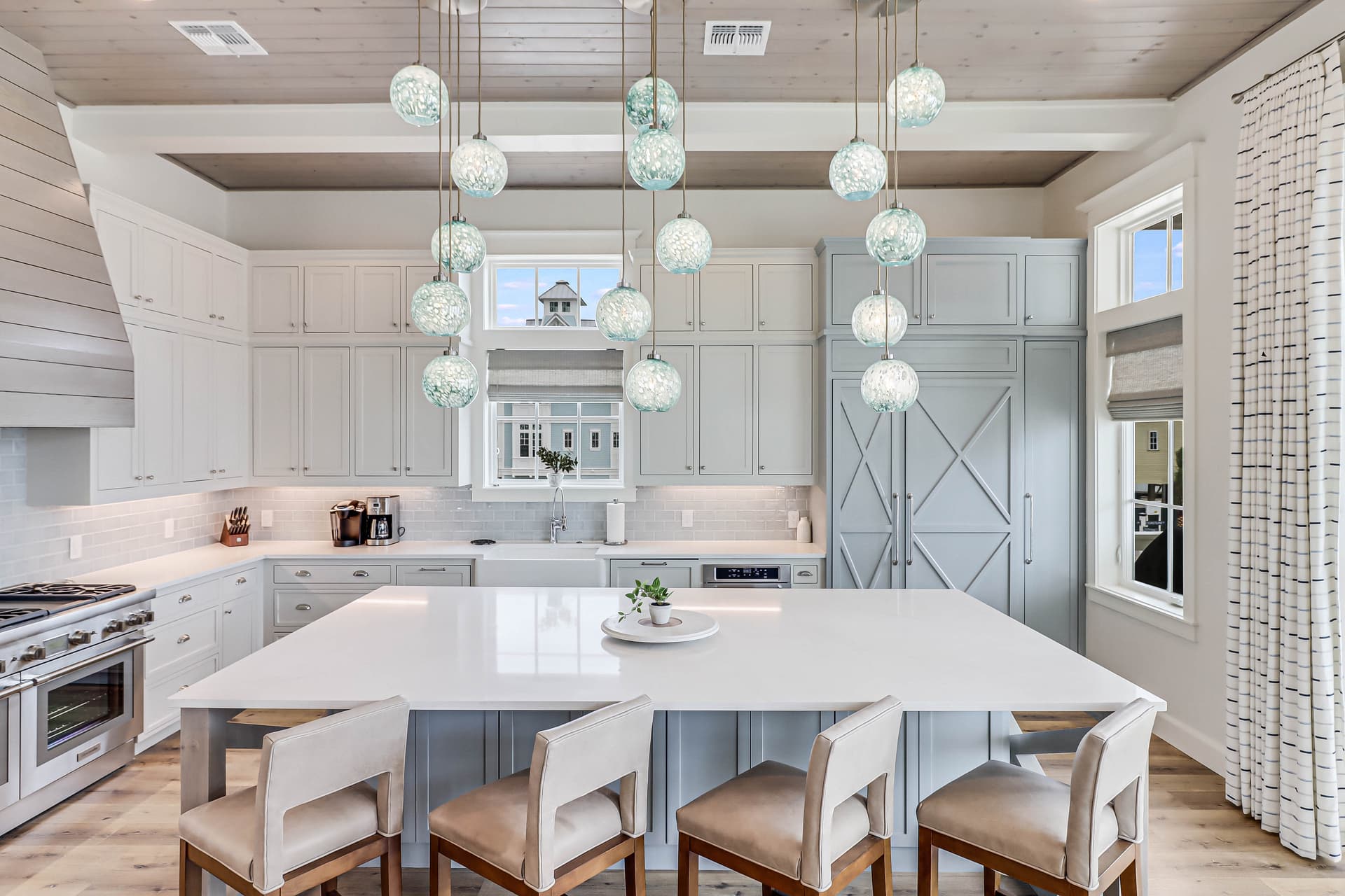 Boardwalk Breeze - Image 9