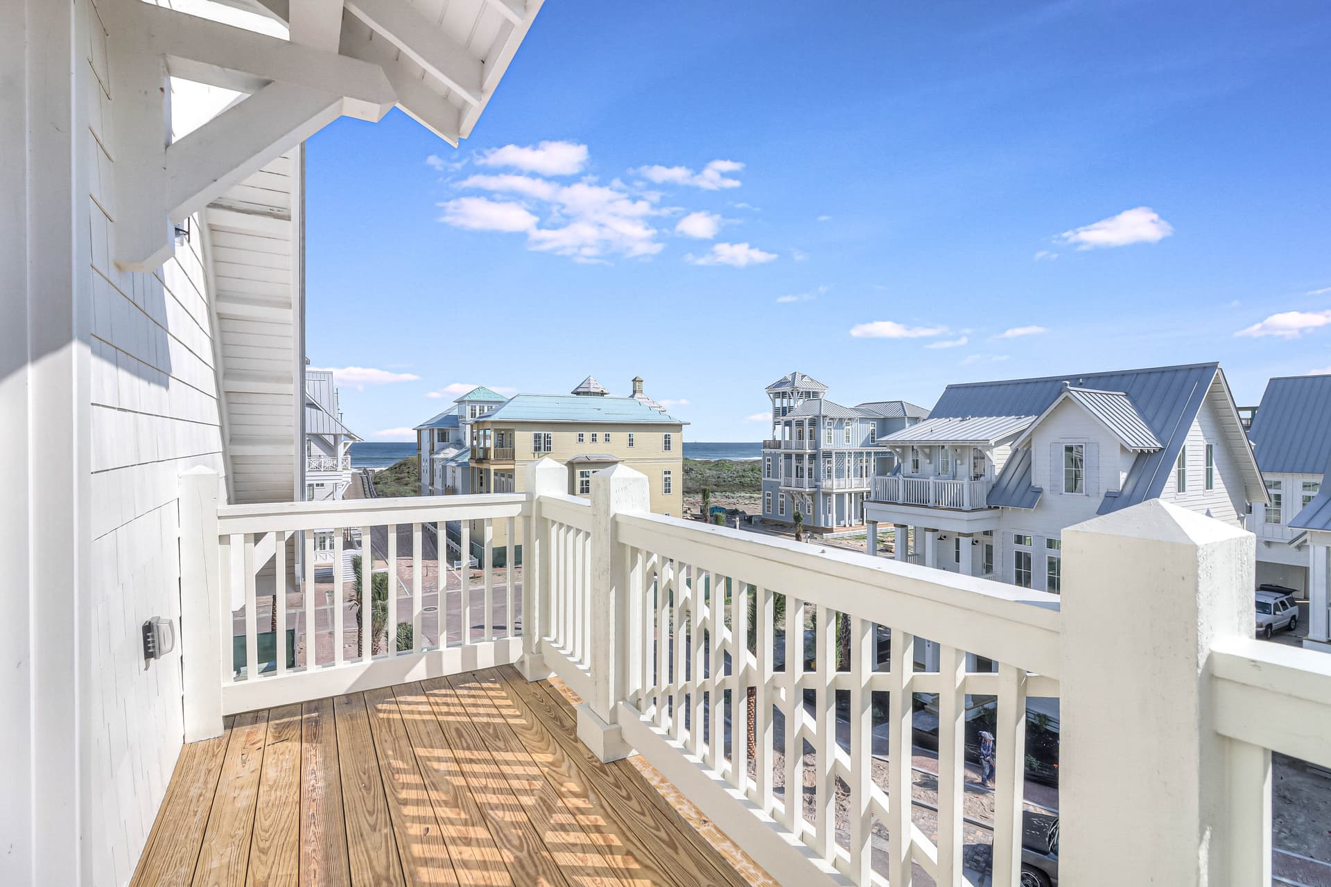 Boardwalk Breeze - Image 54