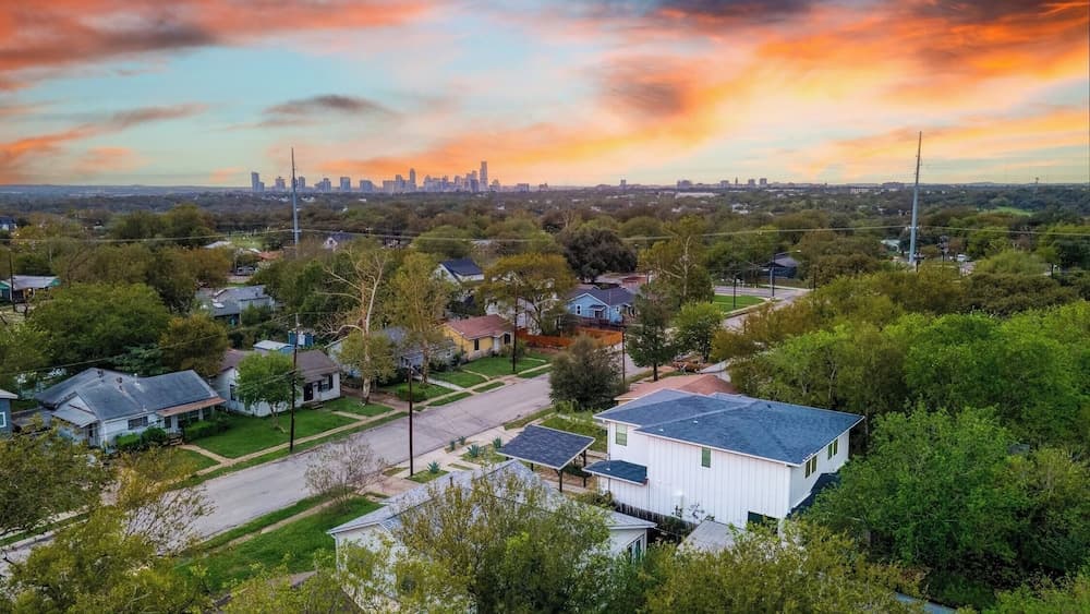 Charming Bonnie - Image 3