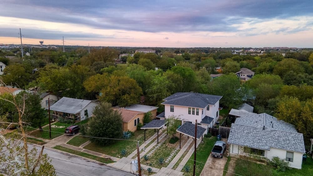 Charming Bonnie - Image 25