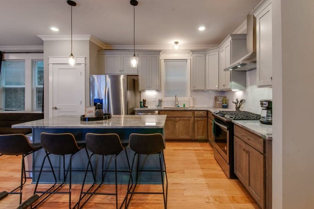 Rock House - Image 5