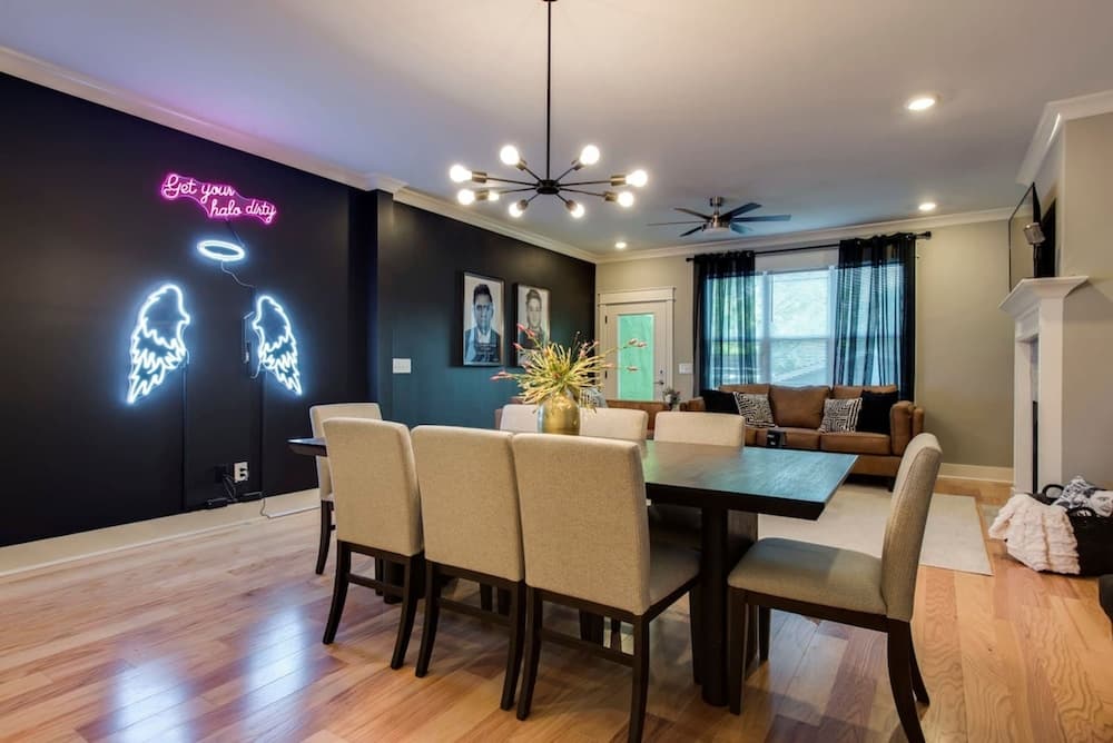 Rock House - Image 14