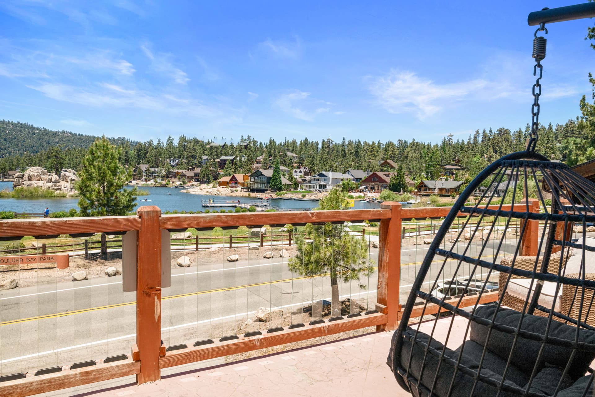 Boulder Bay Chalet - Image 3