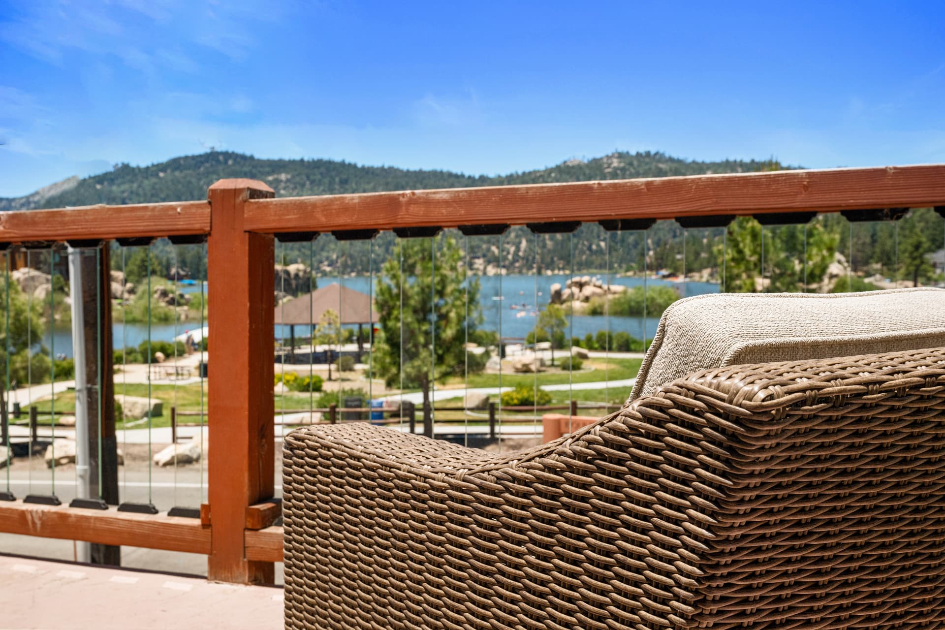 Boulder Bay Chalet - Image 30